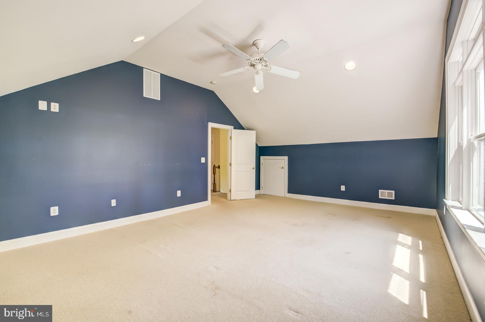 NORTH BEACH PARK - Residential