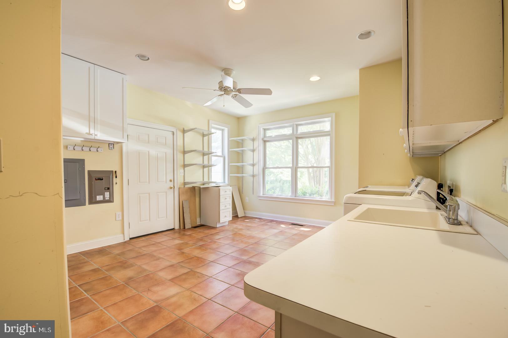 NORTH BEACH PARK - Residential