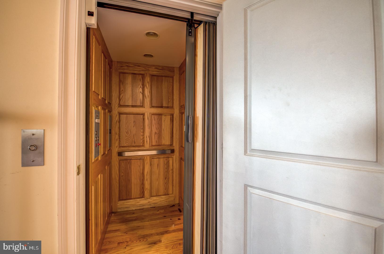 NORTH BEACH PARK - Residential