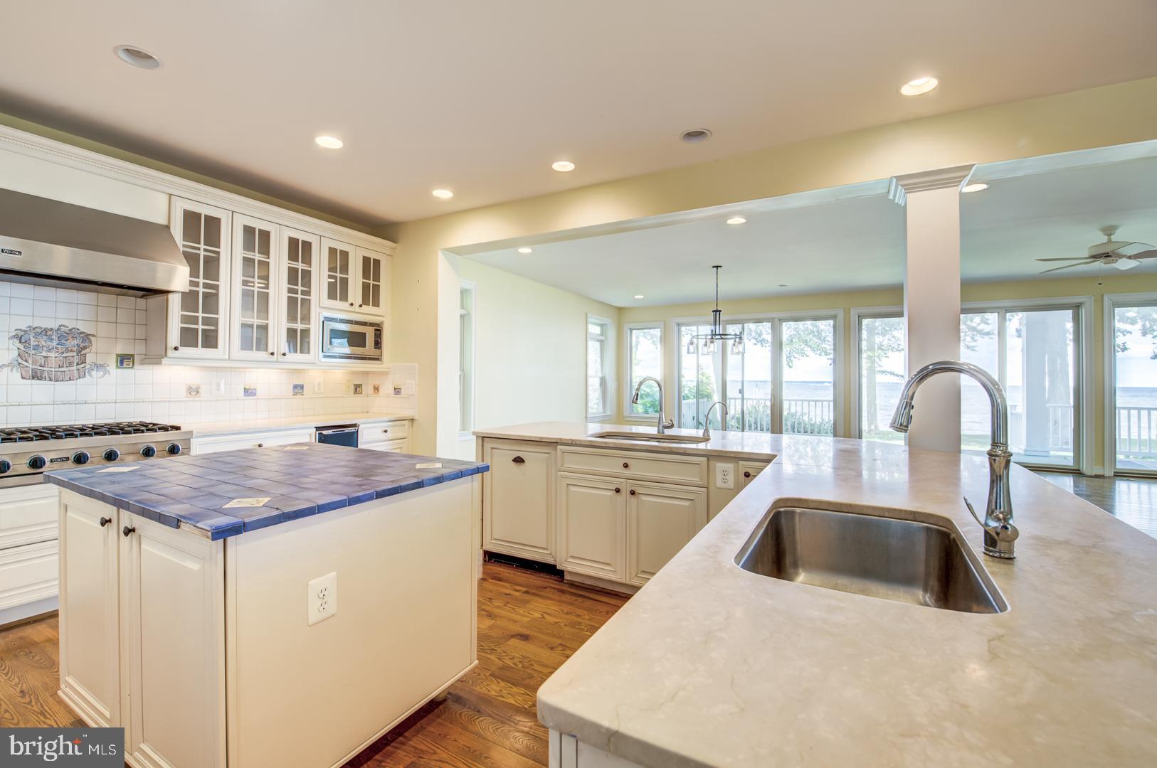 NORTH BEACH PARK - Residential