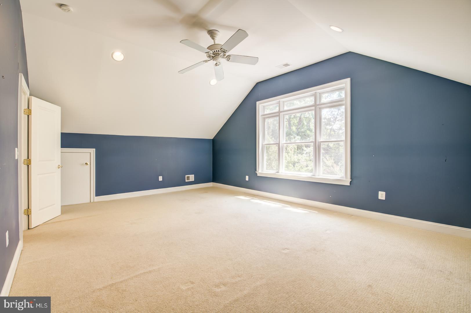 NORTH BEACH PARK - Residential