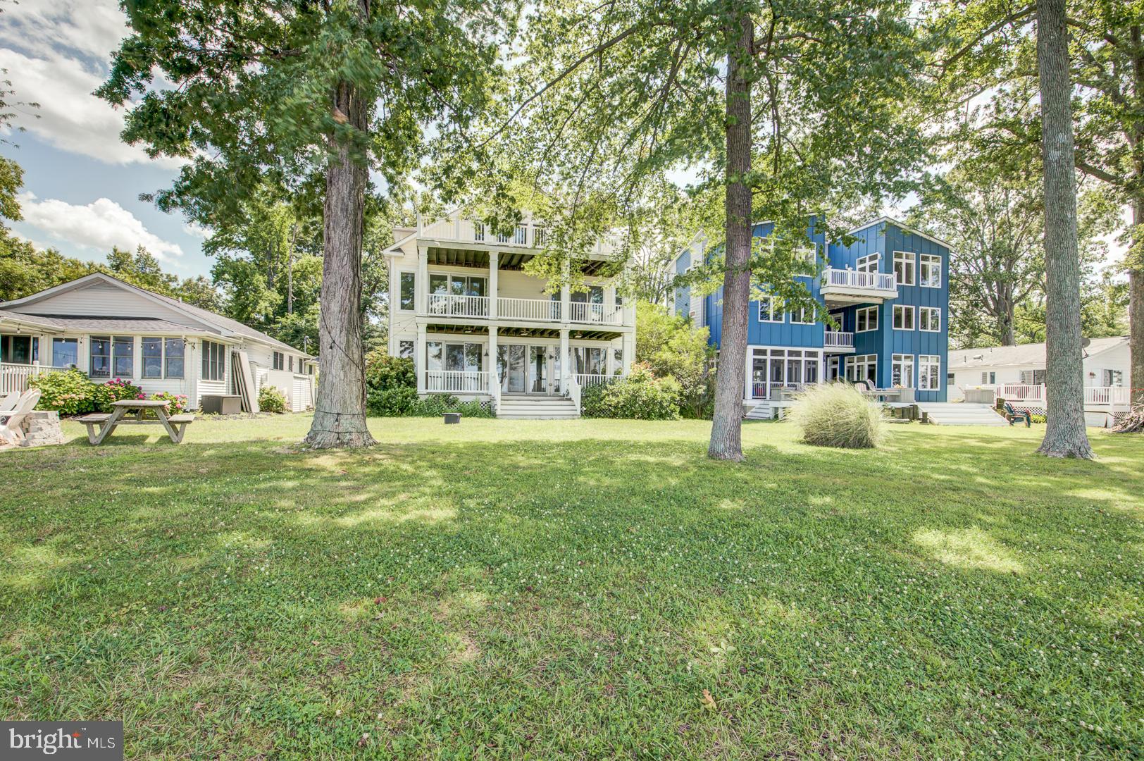 NORTH BEACH PARK - Residential