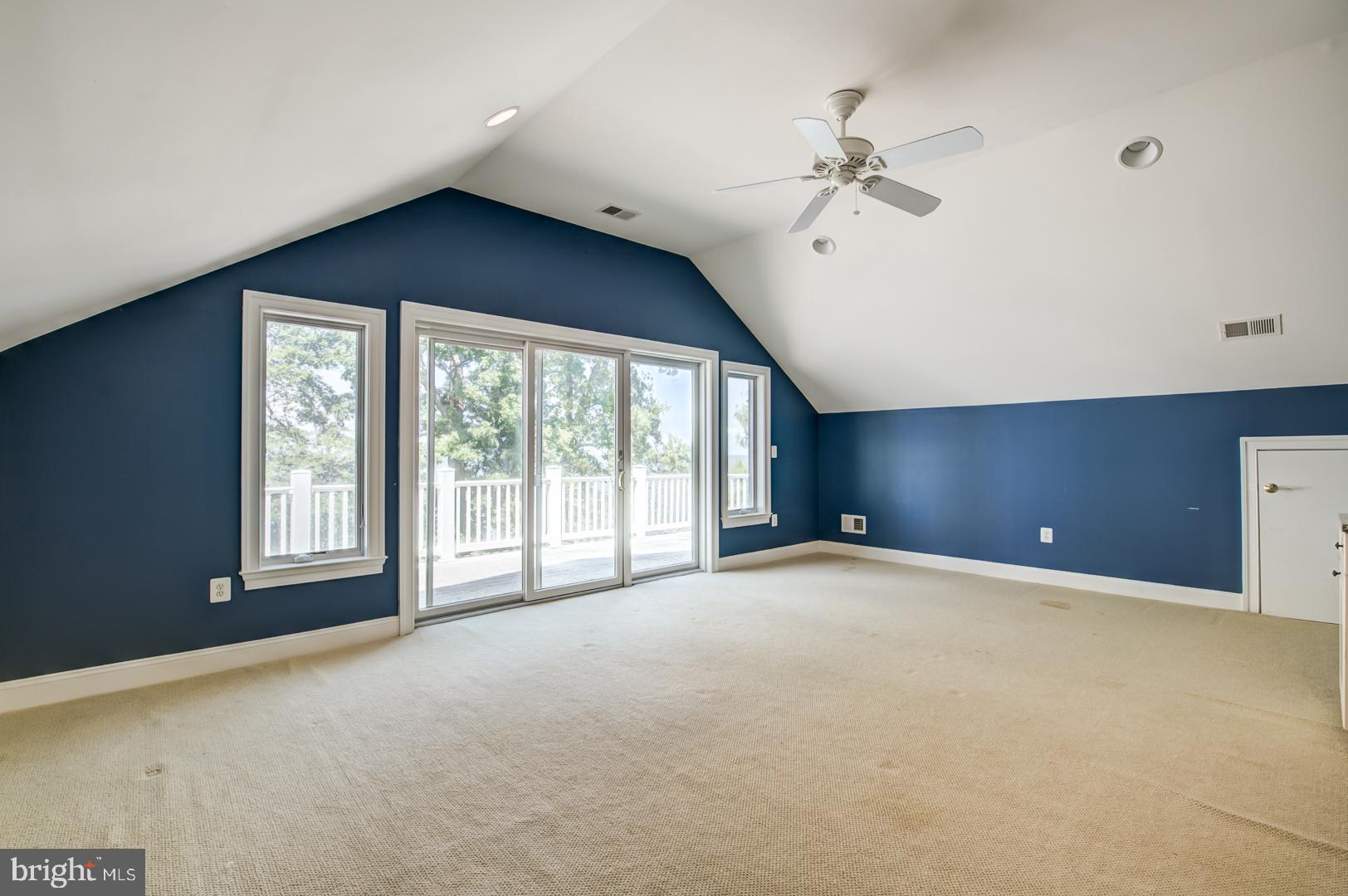 NORTH BEACH PARK - Residential