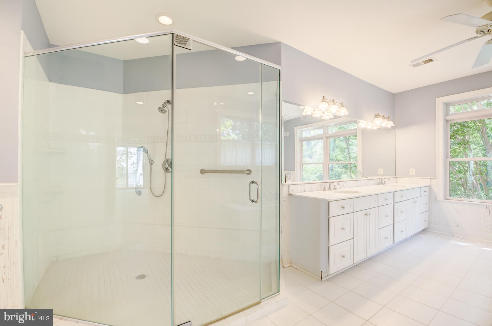 NORTH BEACH PARK - Residential