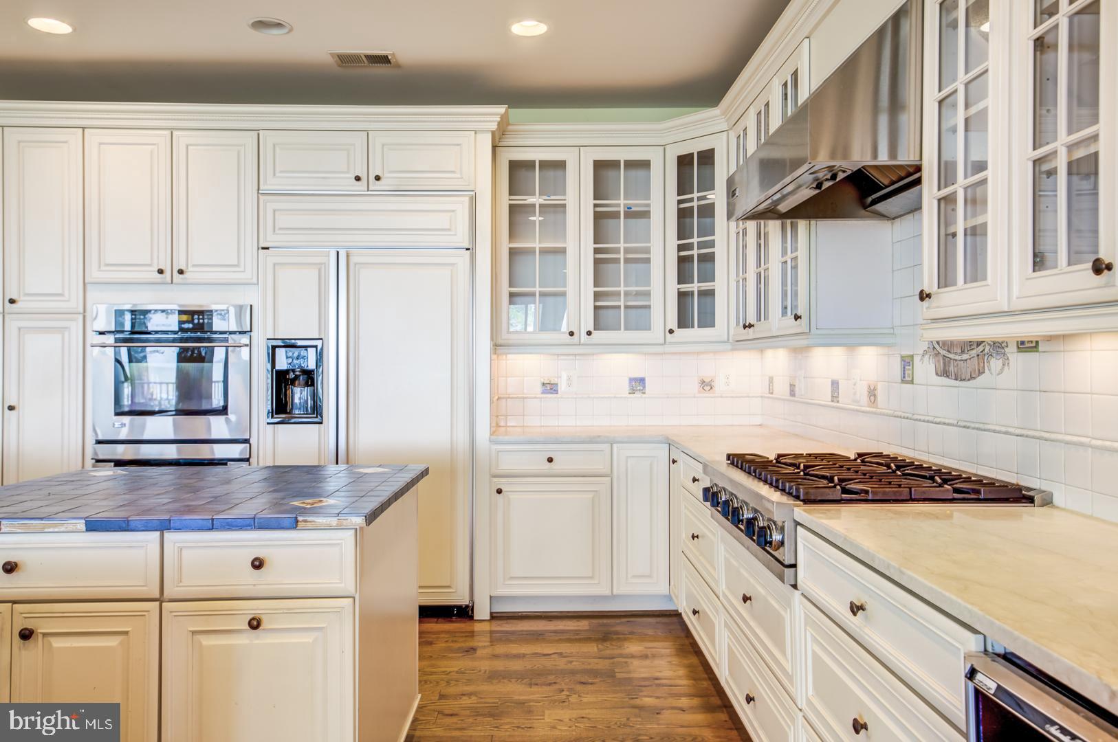 NORTH BEACH PARK - Residential