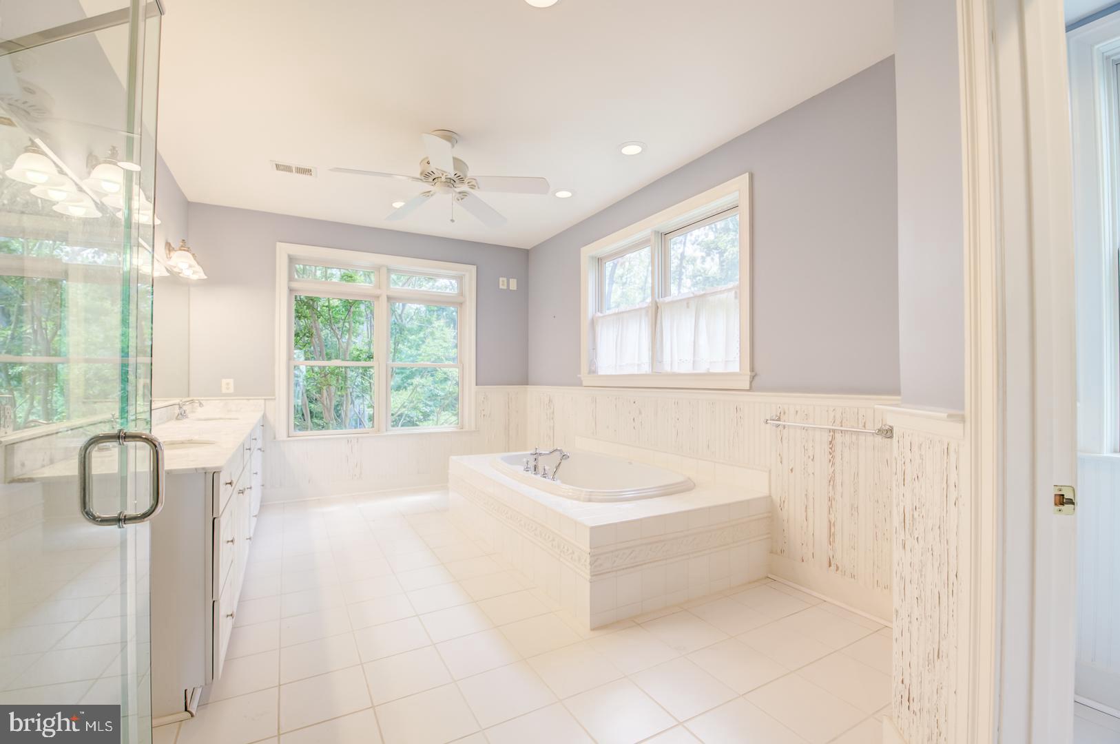 NORTH BEACH PARK - Residential