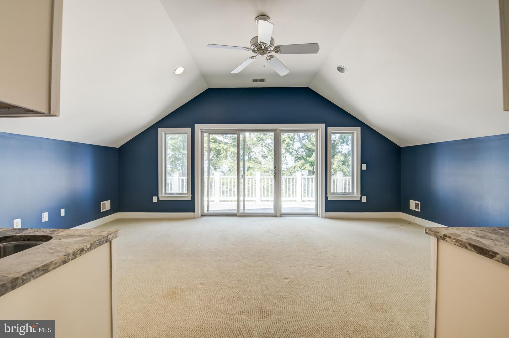 NORTH BEACH PARK - Residential