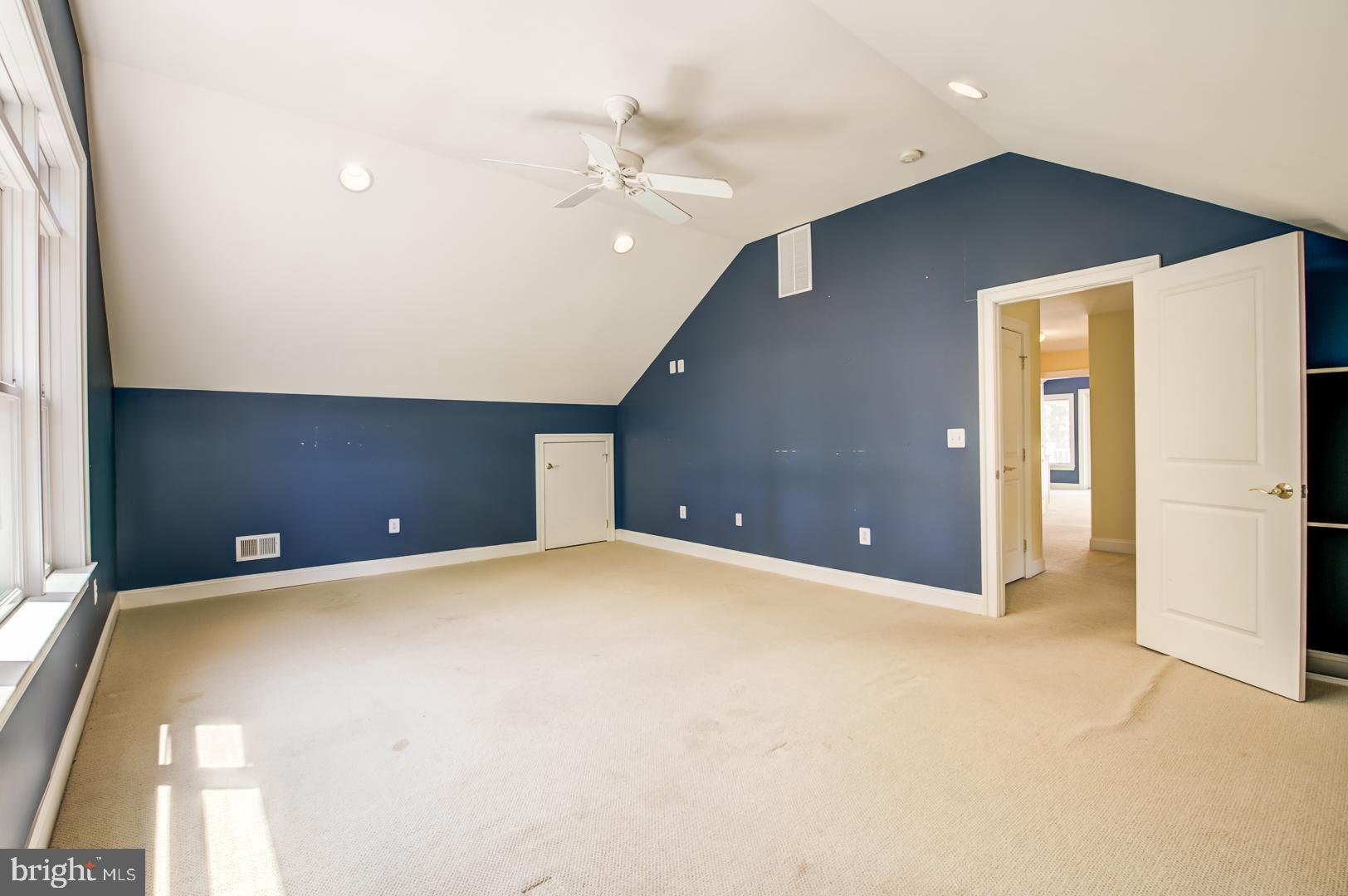 NORTH BEACH PARK - Residential