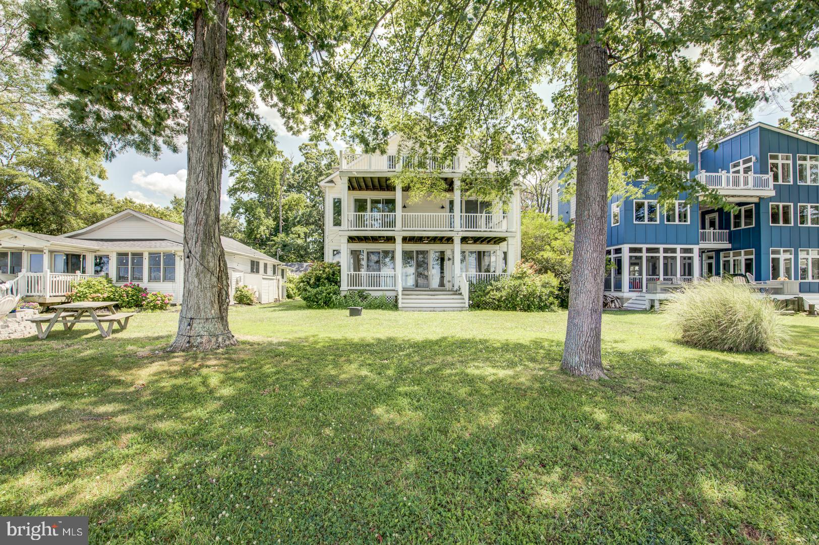 NORTH BEACH PARK - Residential