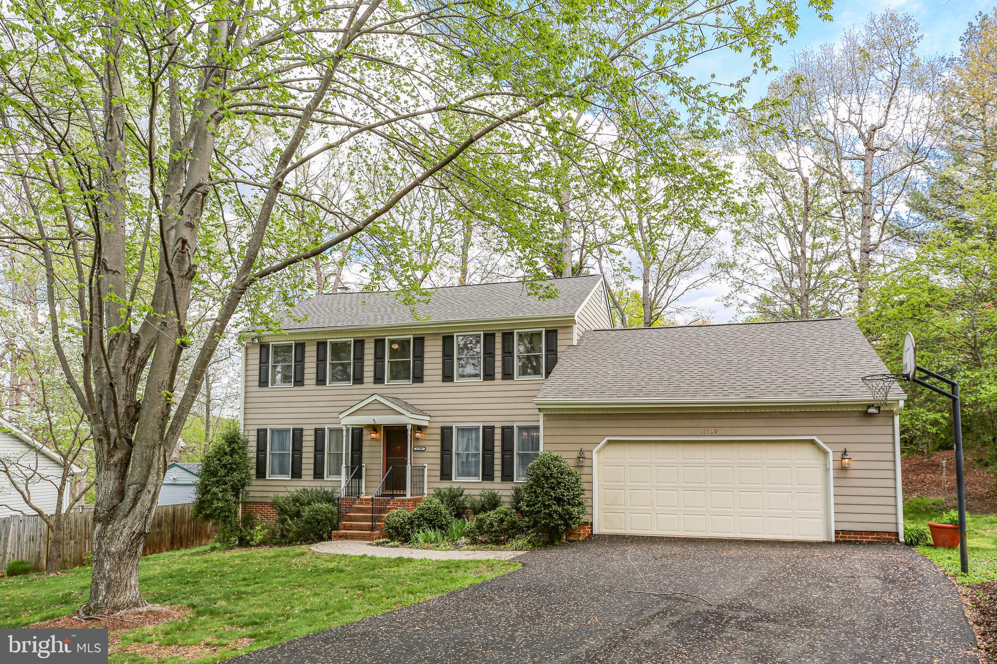 ENCHANTED WOODS - Residential