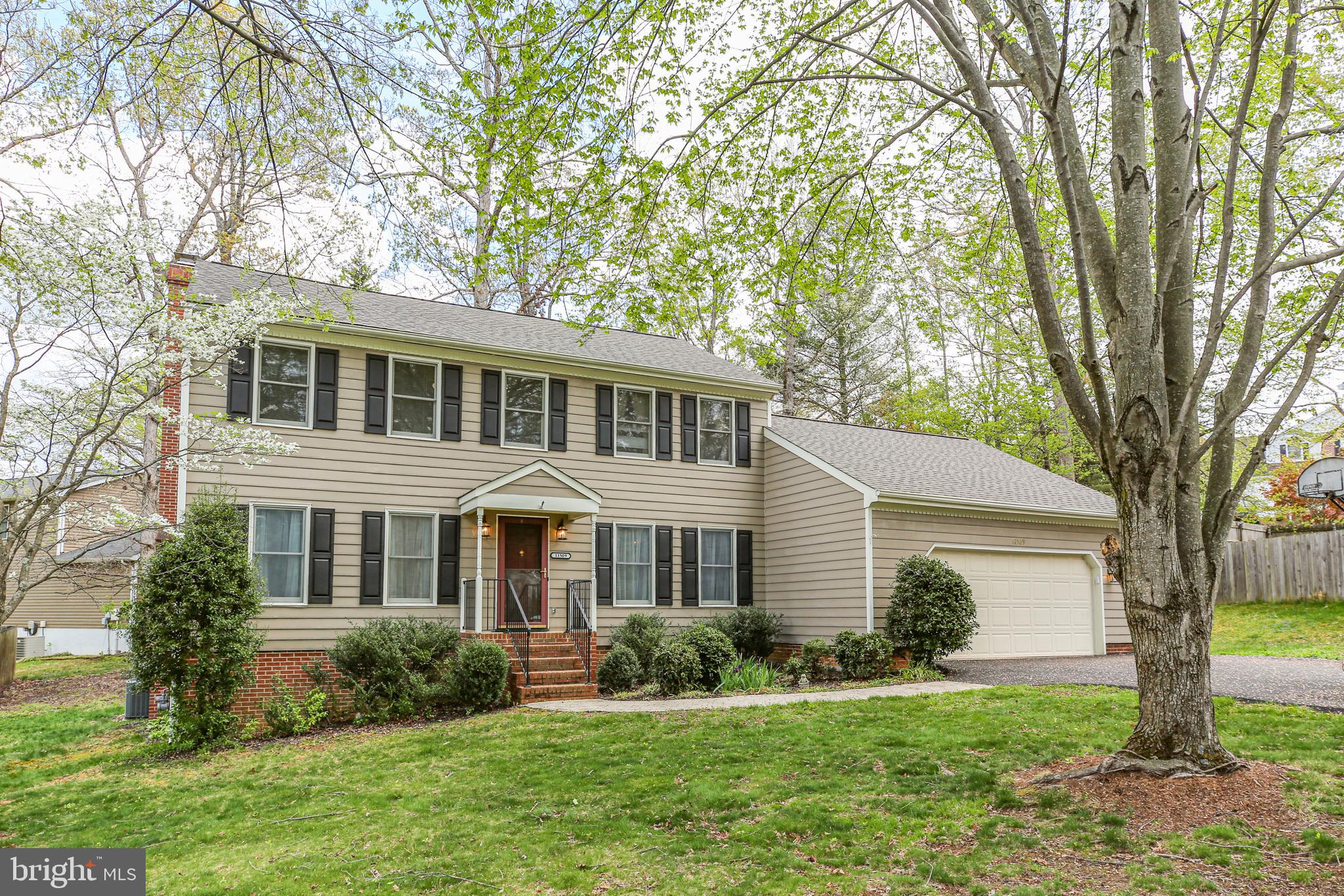 ENCHANTED WOODS - Residential