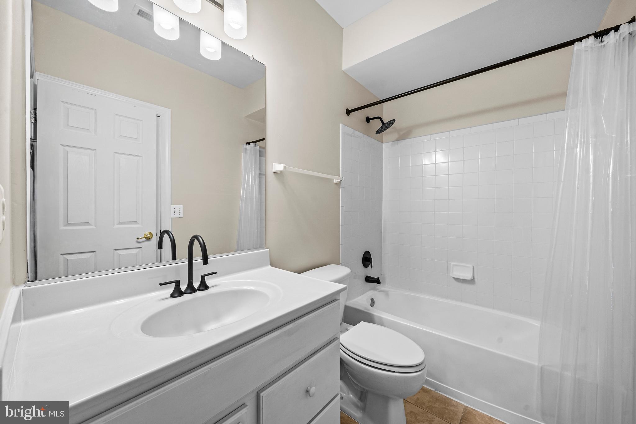 PRINCE WILLIAM TOWN CENTER - Residential