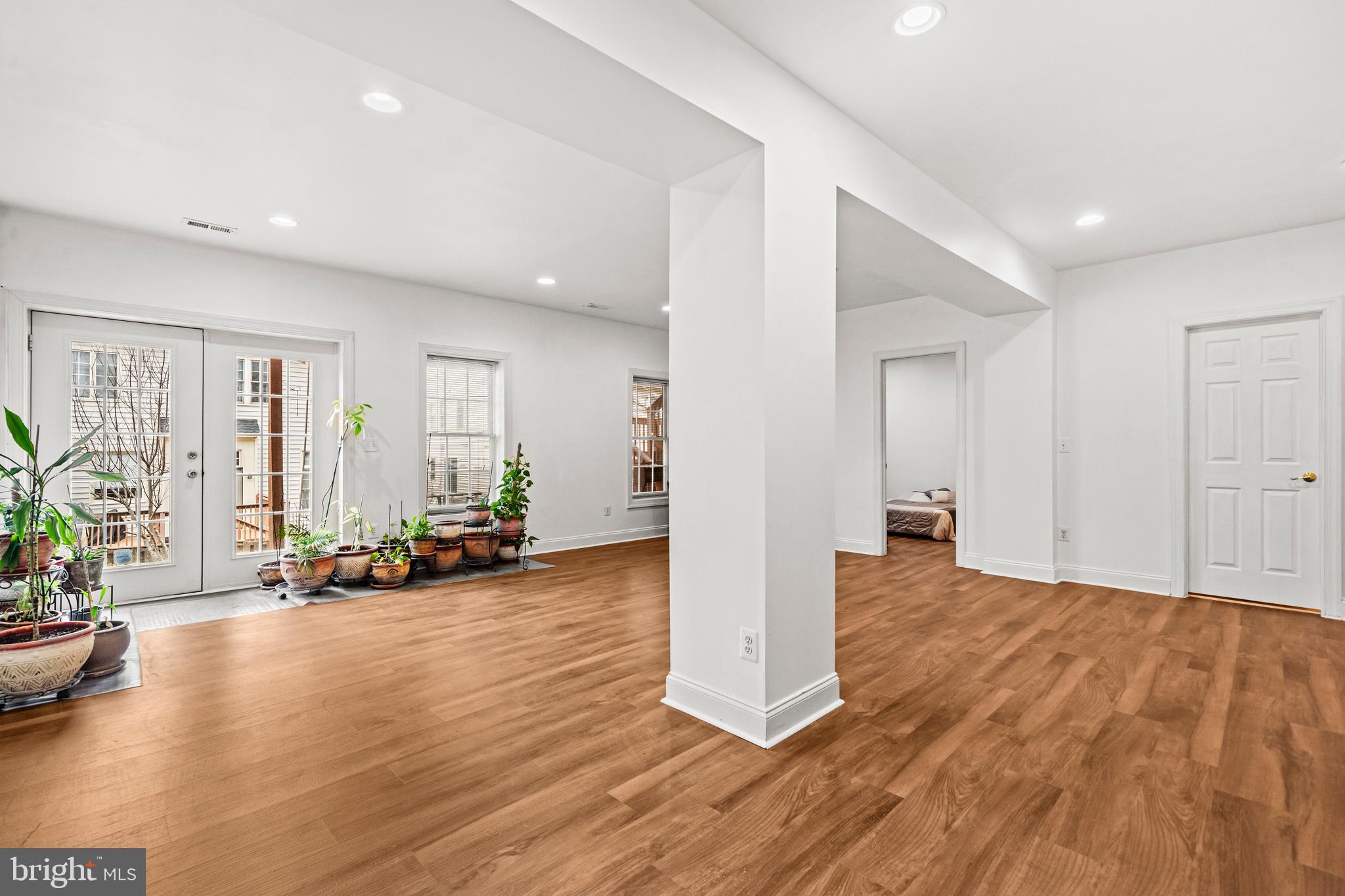 PRINCE WILLIAM TOWN CENTER - Residential