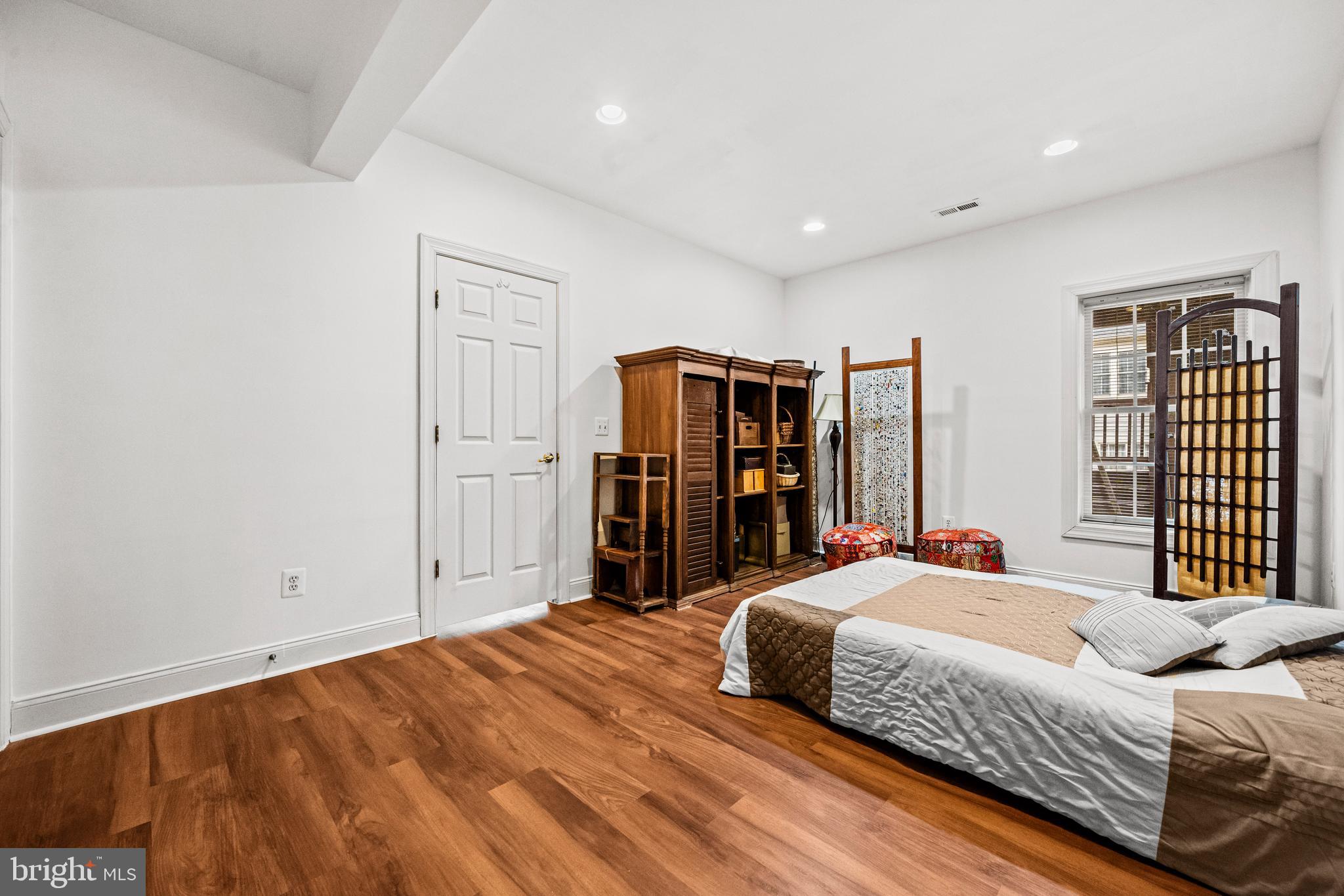 PRINCE WILLIAM TOWN CENTER - Residential