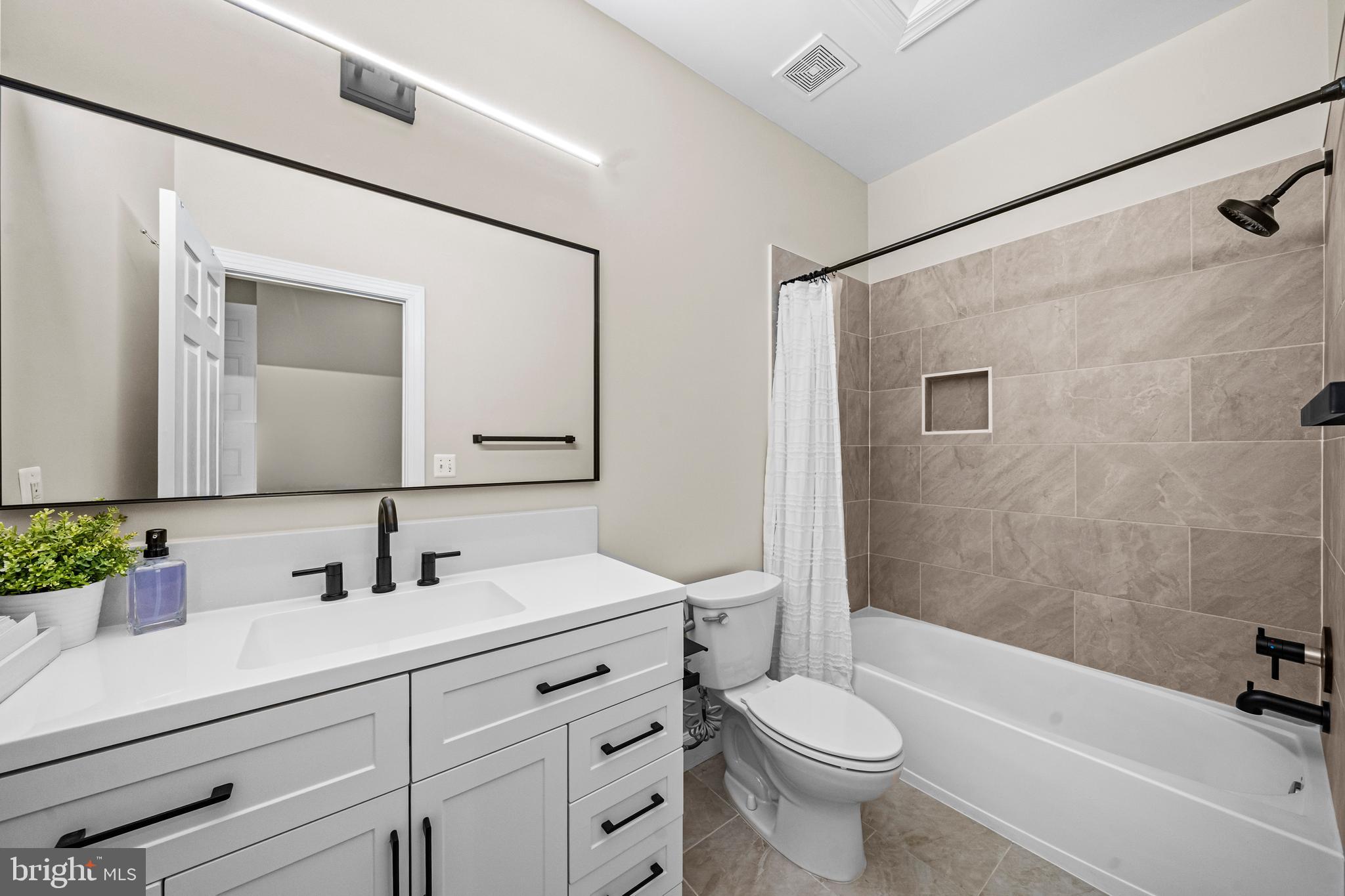 PRINCE WILLIAM TOWN CENTER - Residential