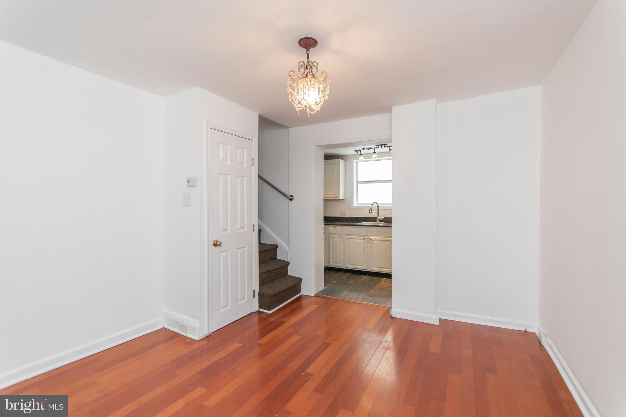 DICKINSON NARROWS - Residential