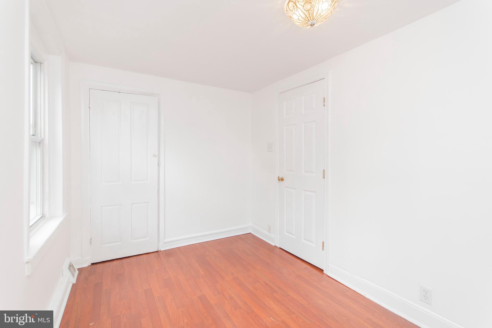 DICKINSON NARROWS - Residential