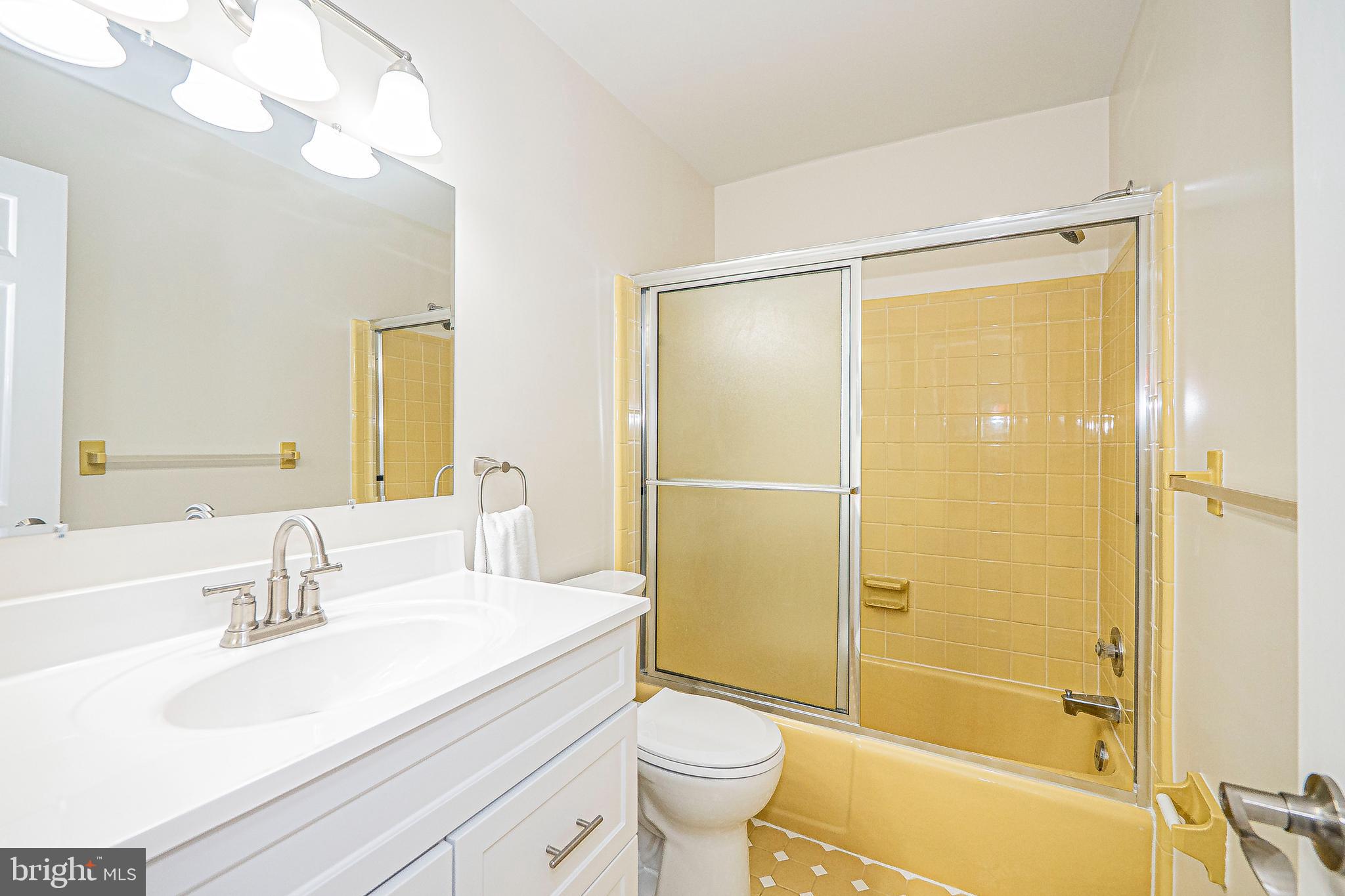 FALLS HILL - Residential