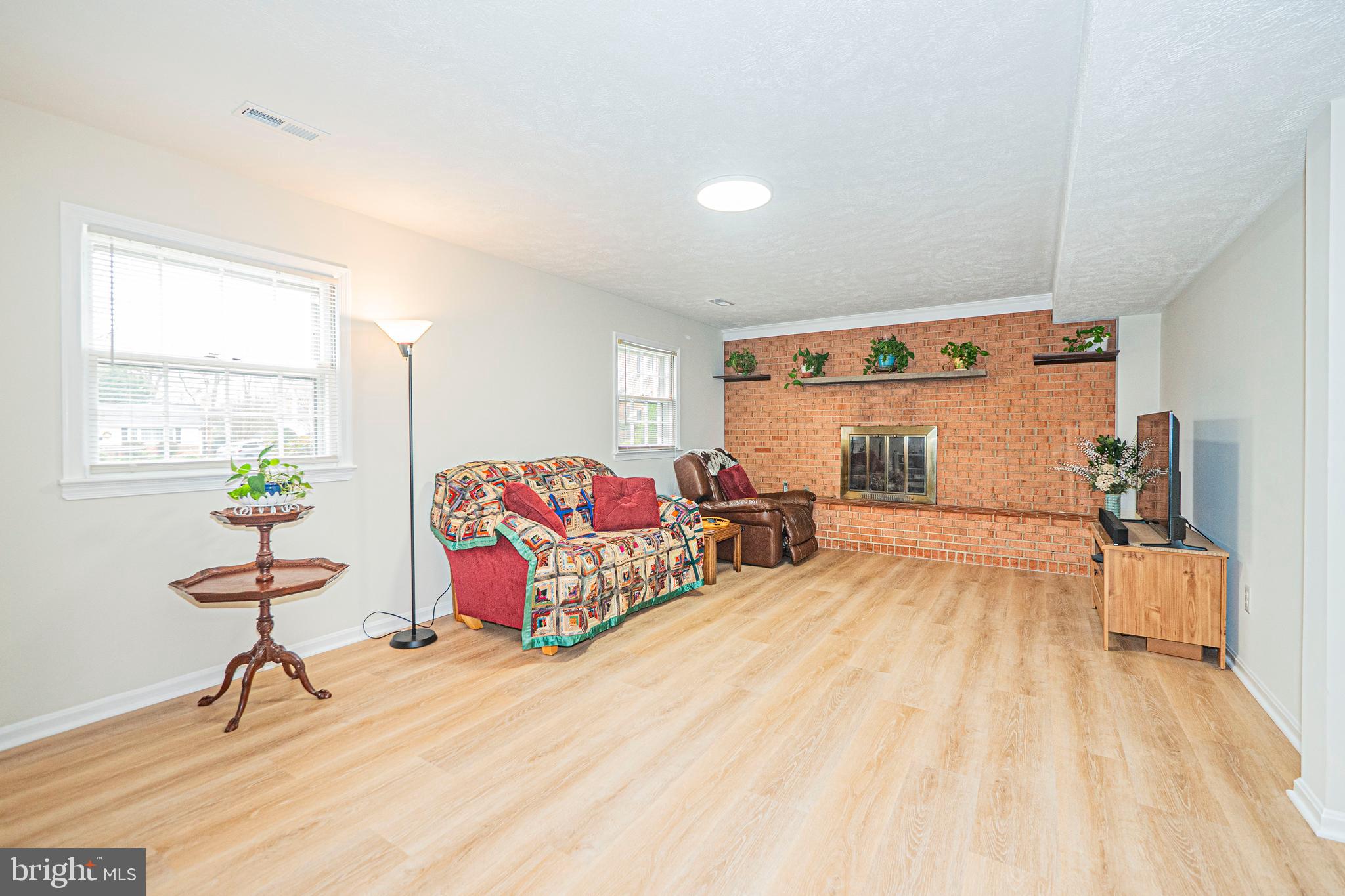 FALLS HILL - Residential