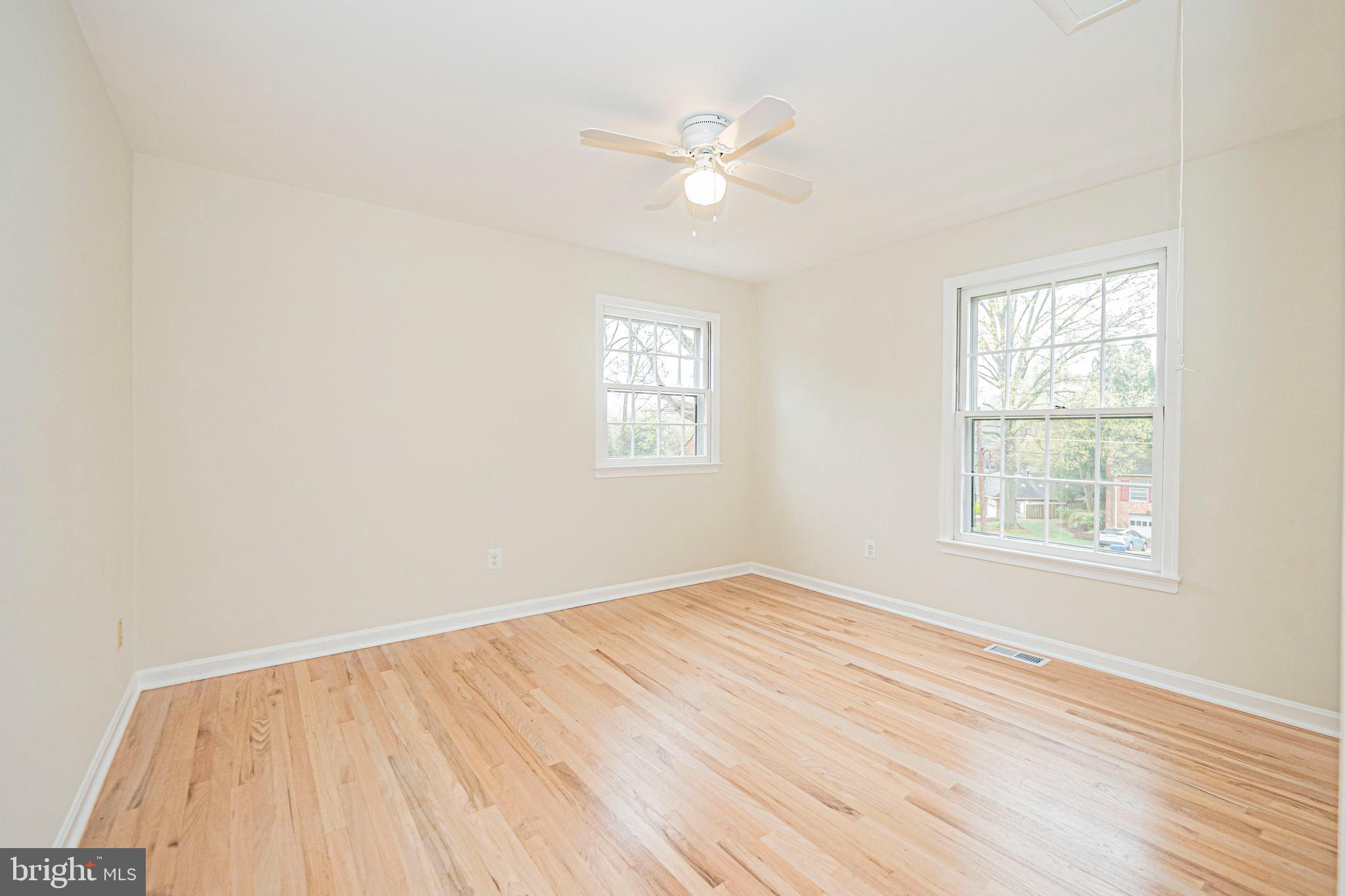 FALLS HILL - Residential