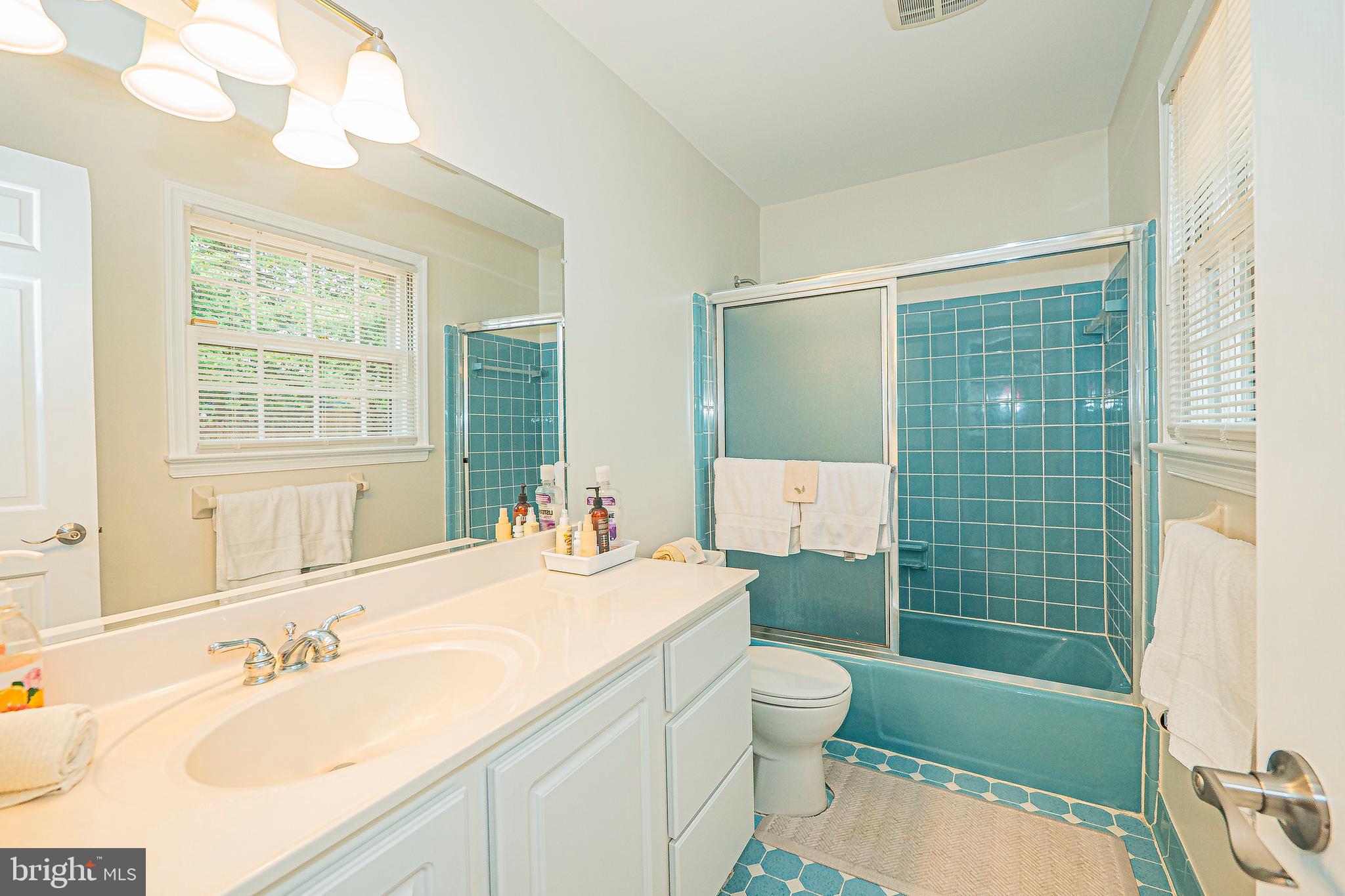 FALLS HILL - Residential