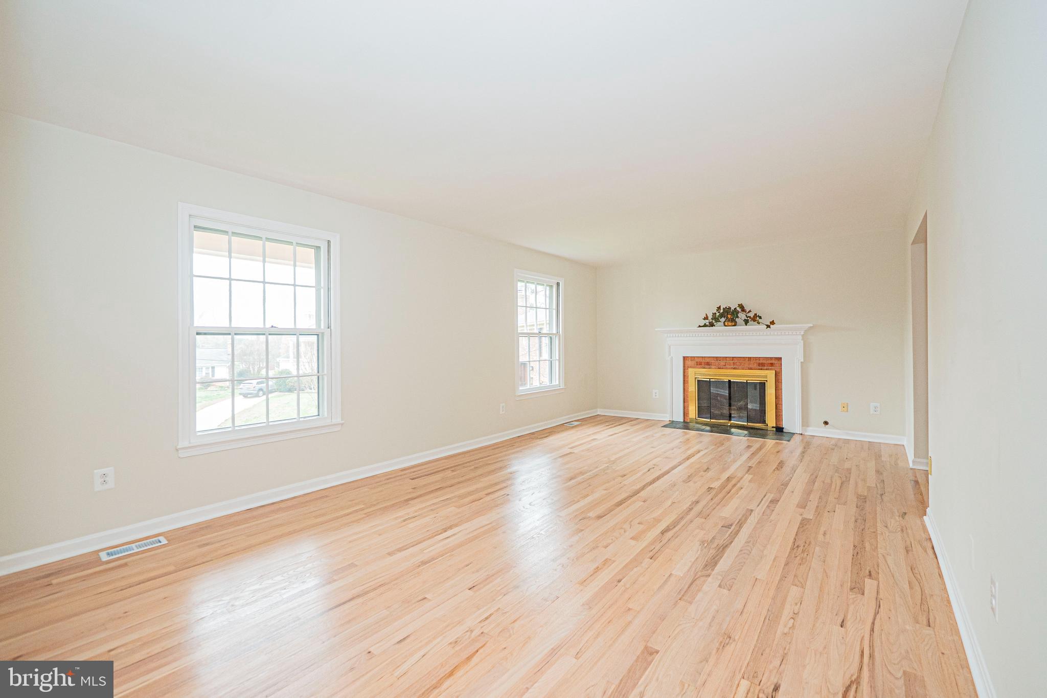 FALLS HILL - Residential