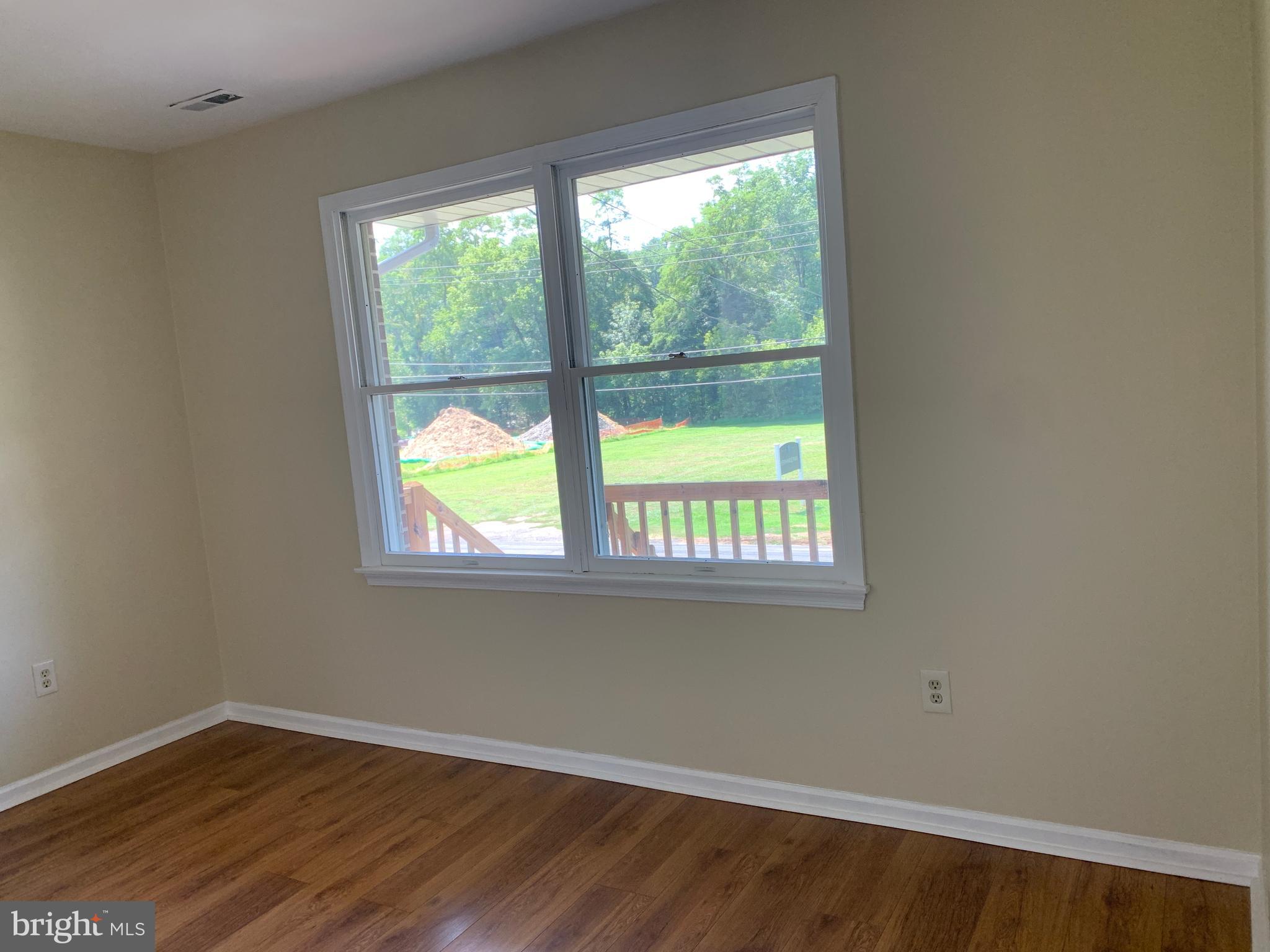 000 - Residential Lease