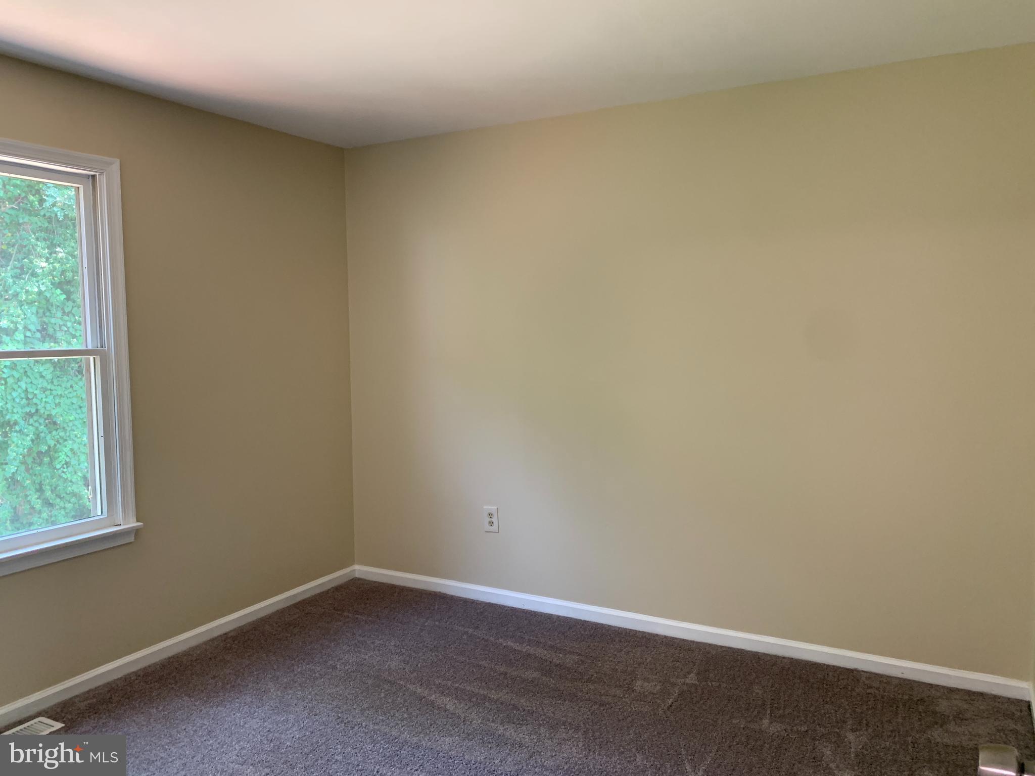 000 - Residential Lease