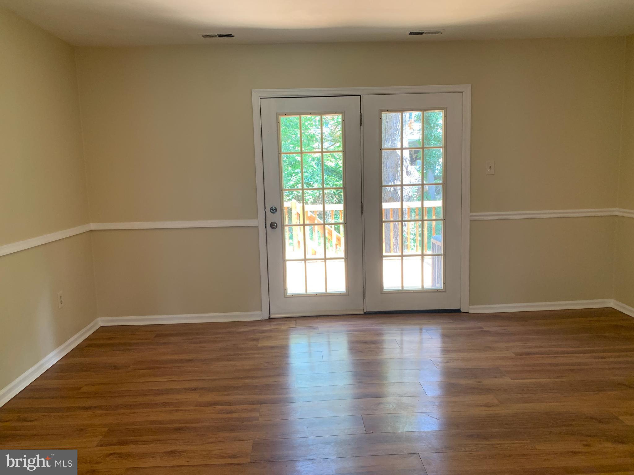 000 - Residential Lease