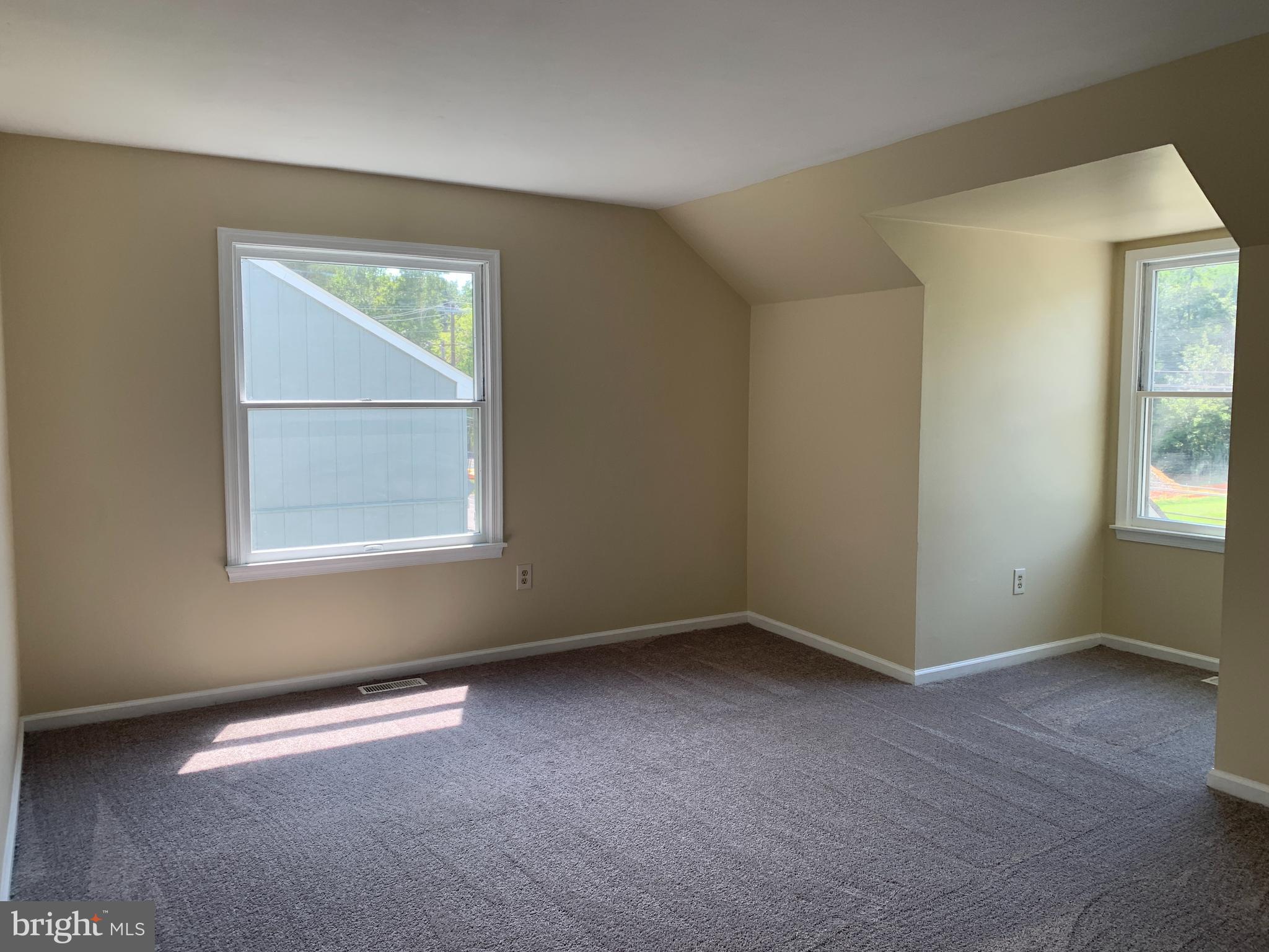 000 - Residential Lease