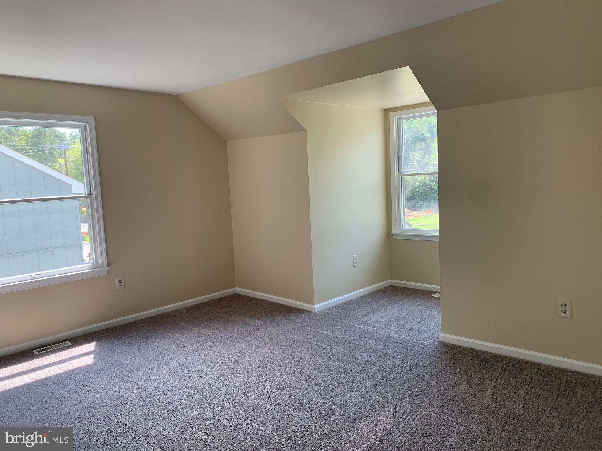 000 - Residential Lease