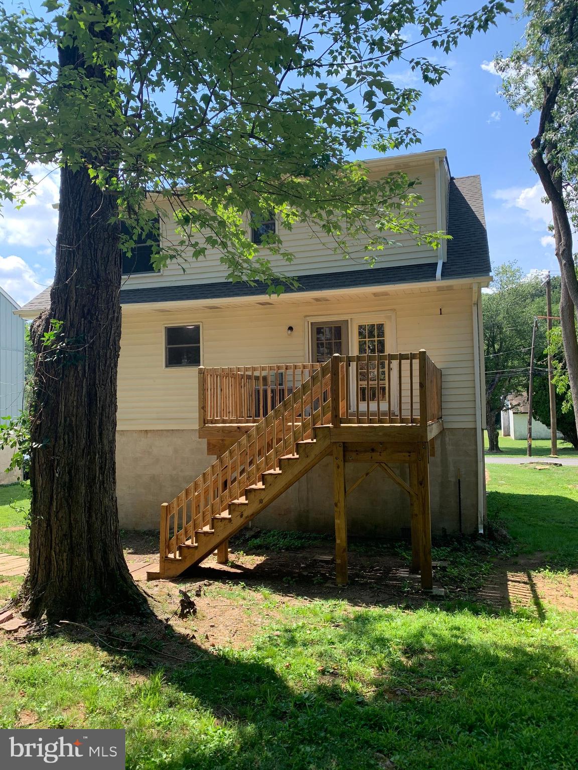 000 - Residential Lease