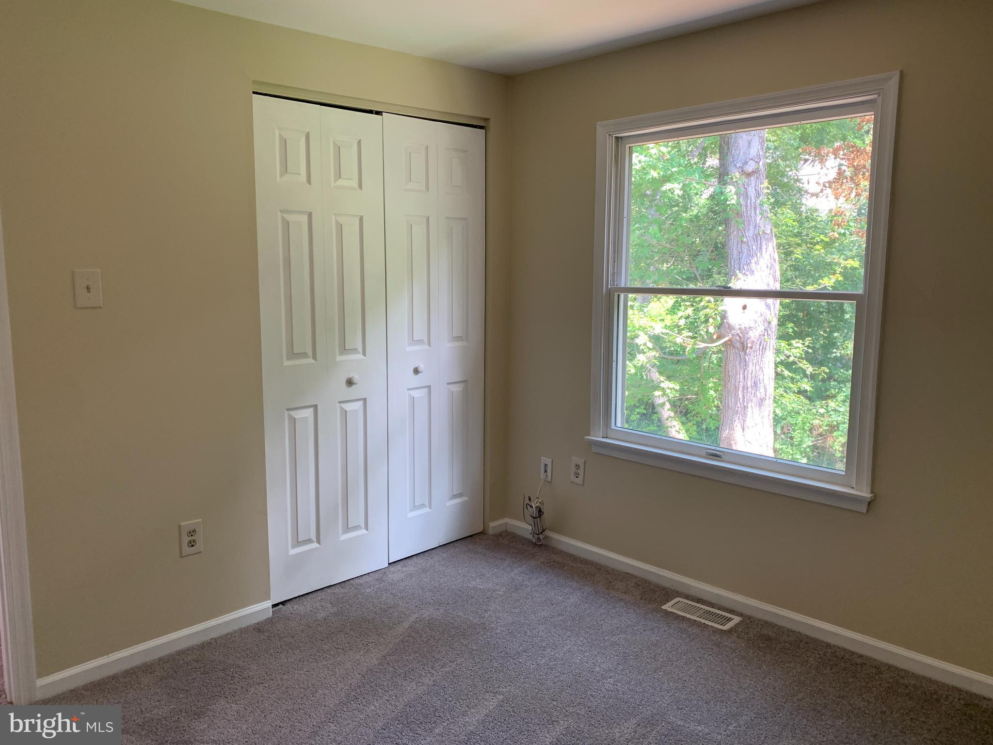 000 - Residential Lease