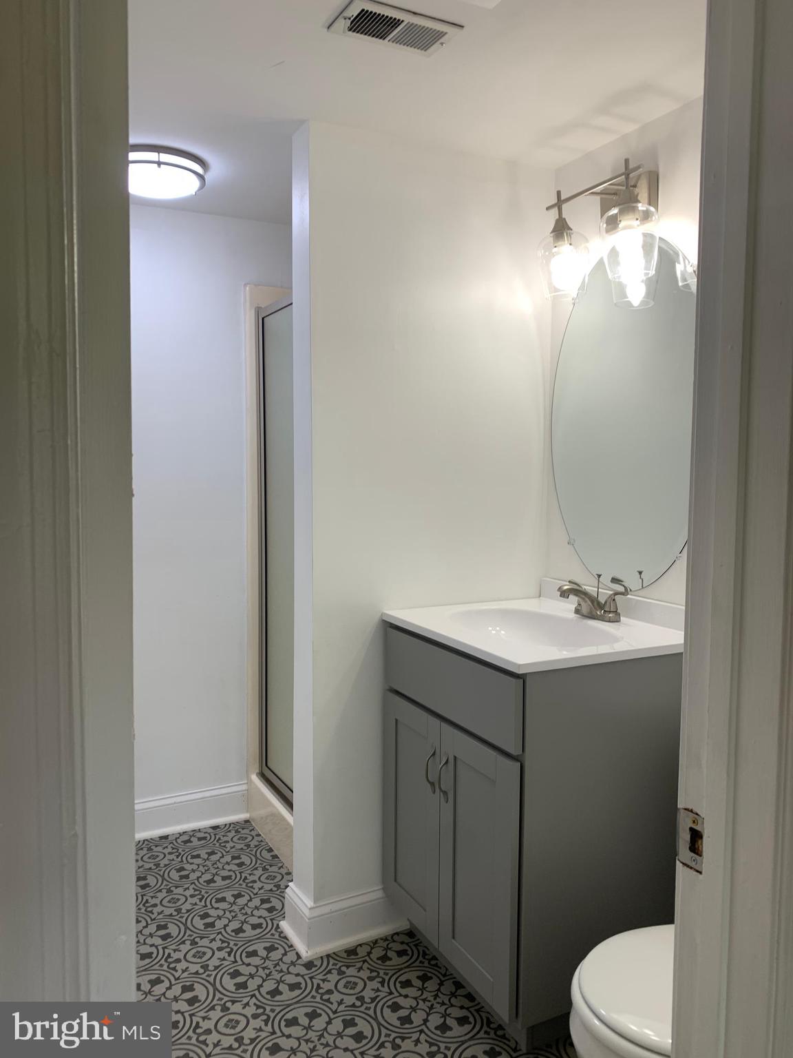 000 - Residential Lease