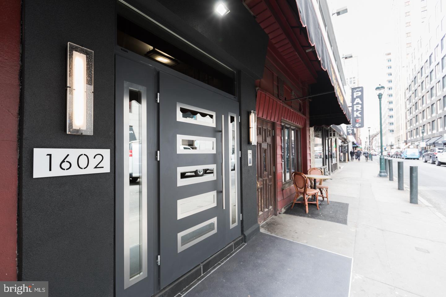 CENTER CITY - Residential Lease