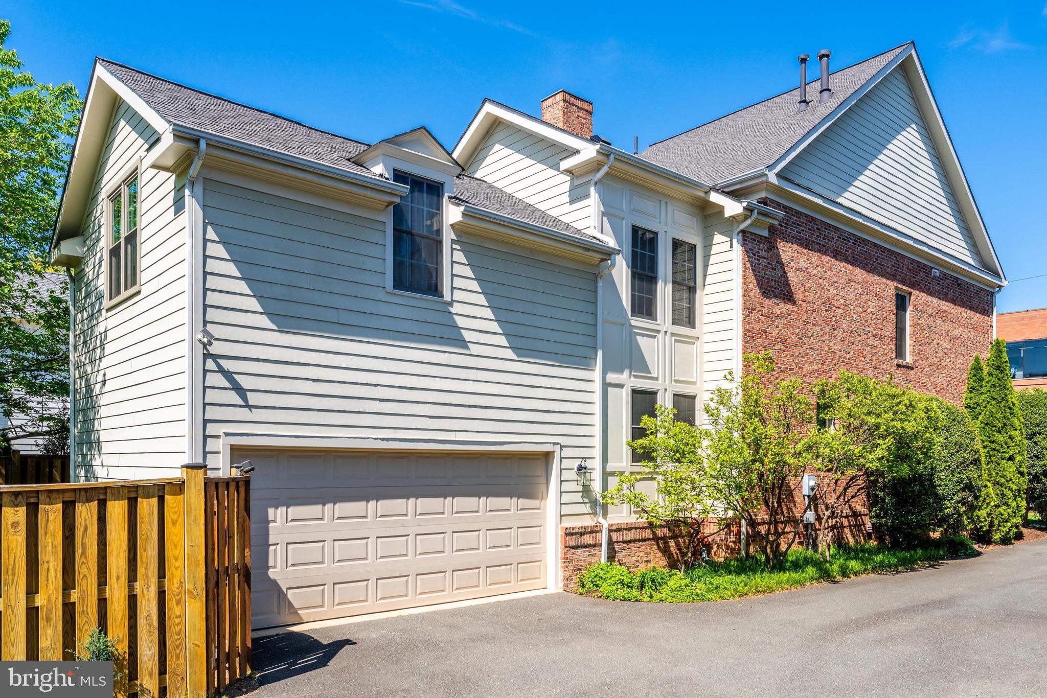 WEST MC LEAN - Residential