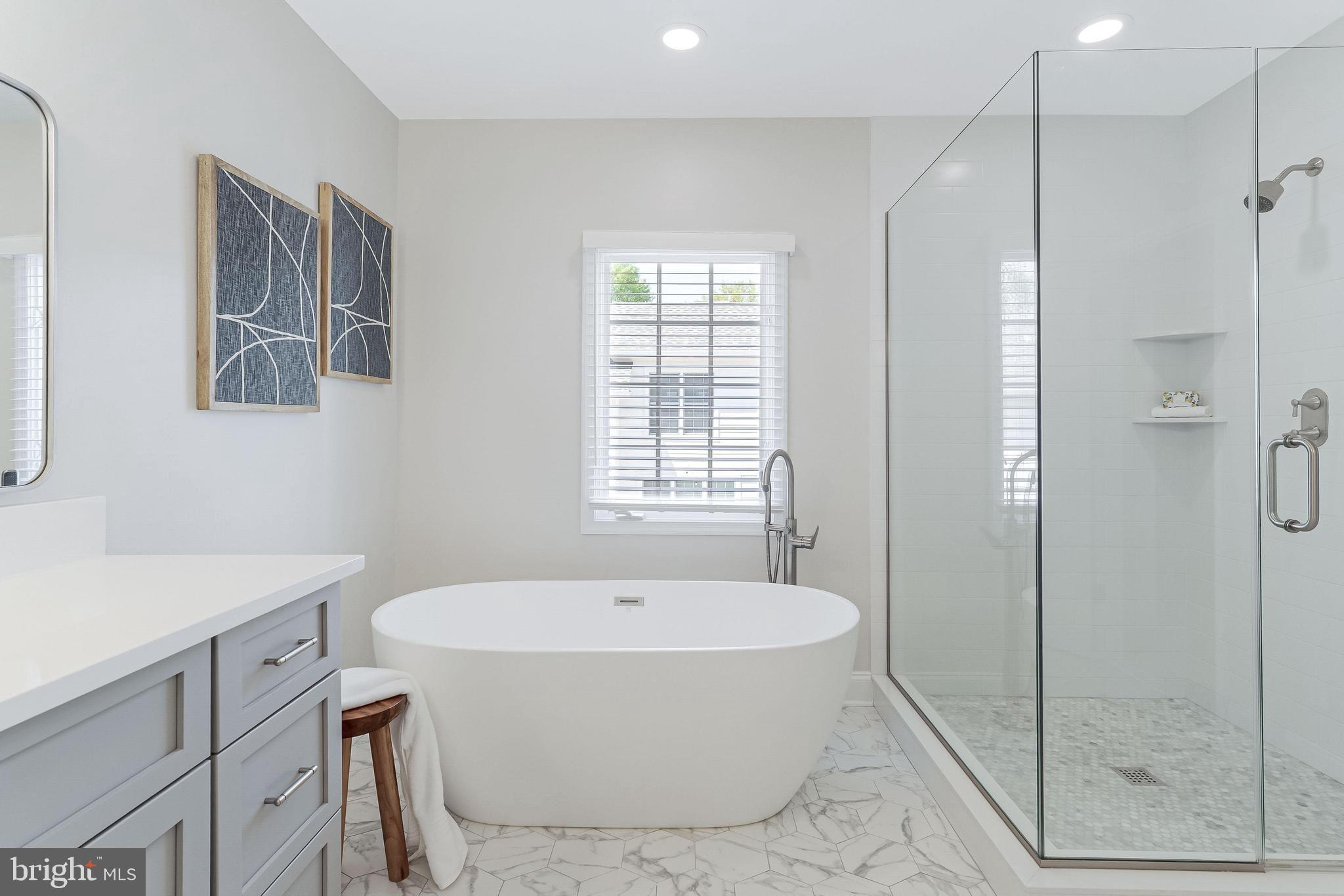 WEST MC LEAN - Residential