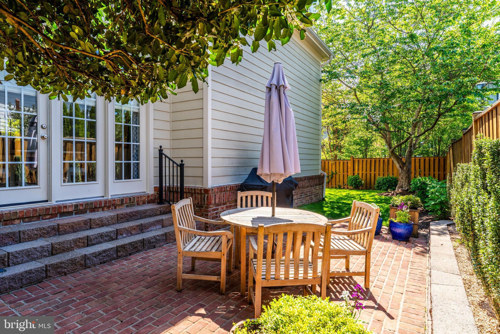 WEST MC LEAN - Residential