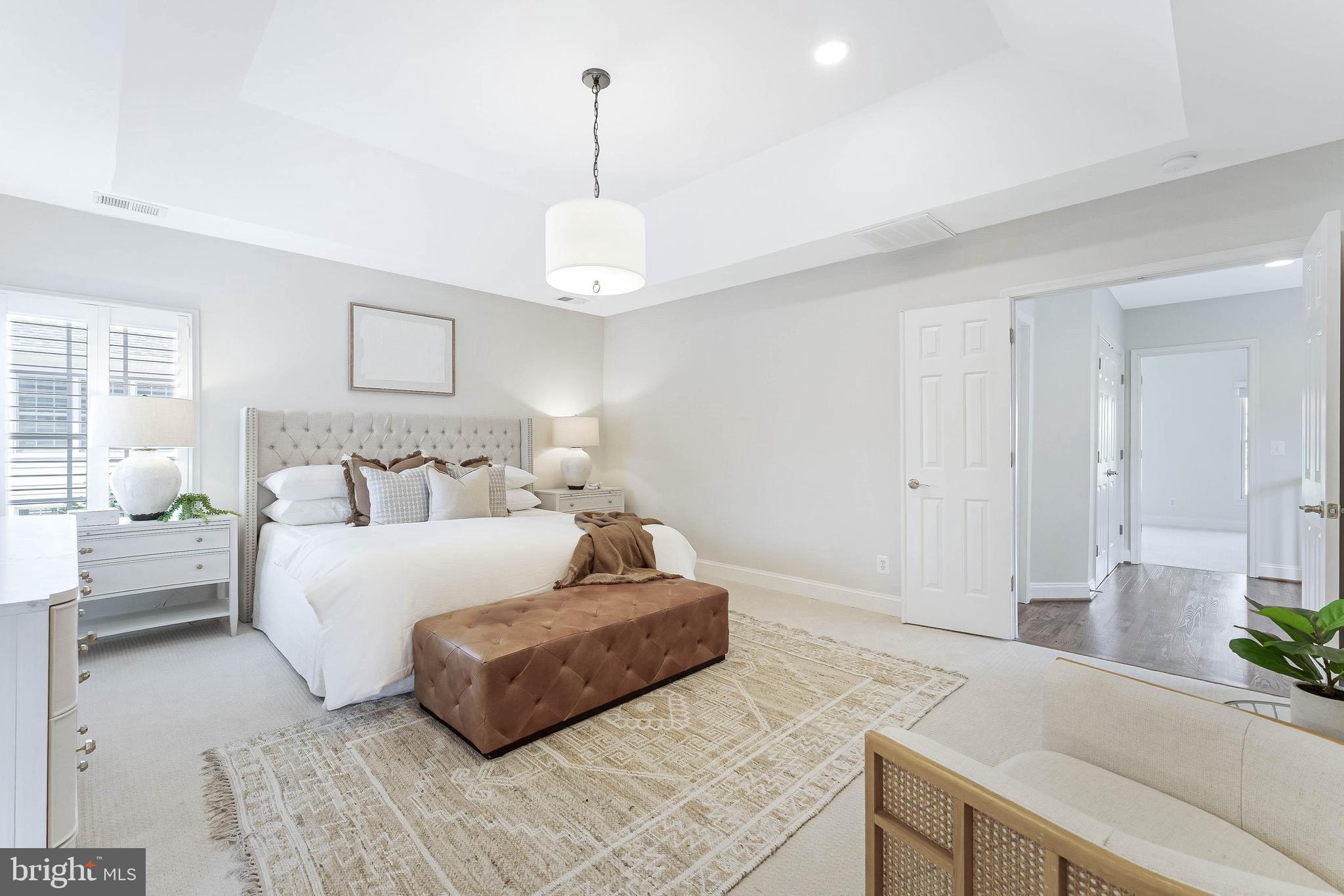 WEST MC LEAN - Residential