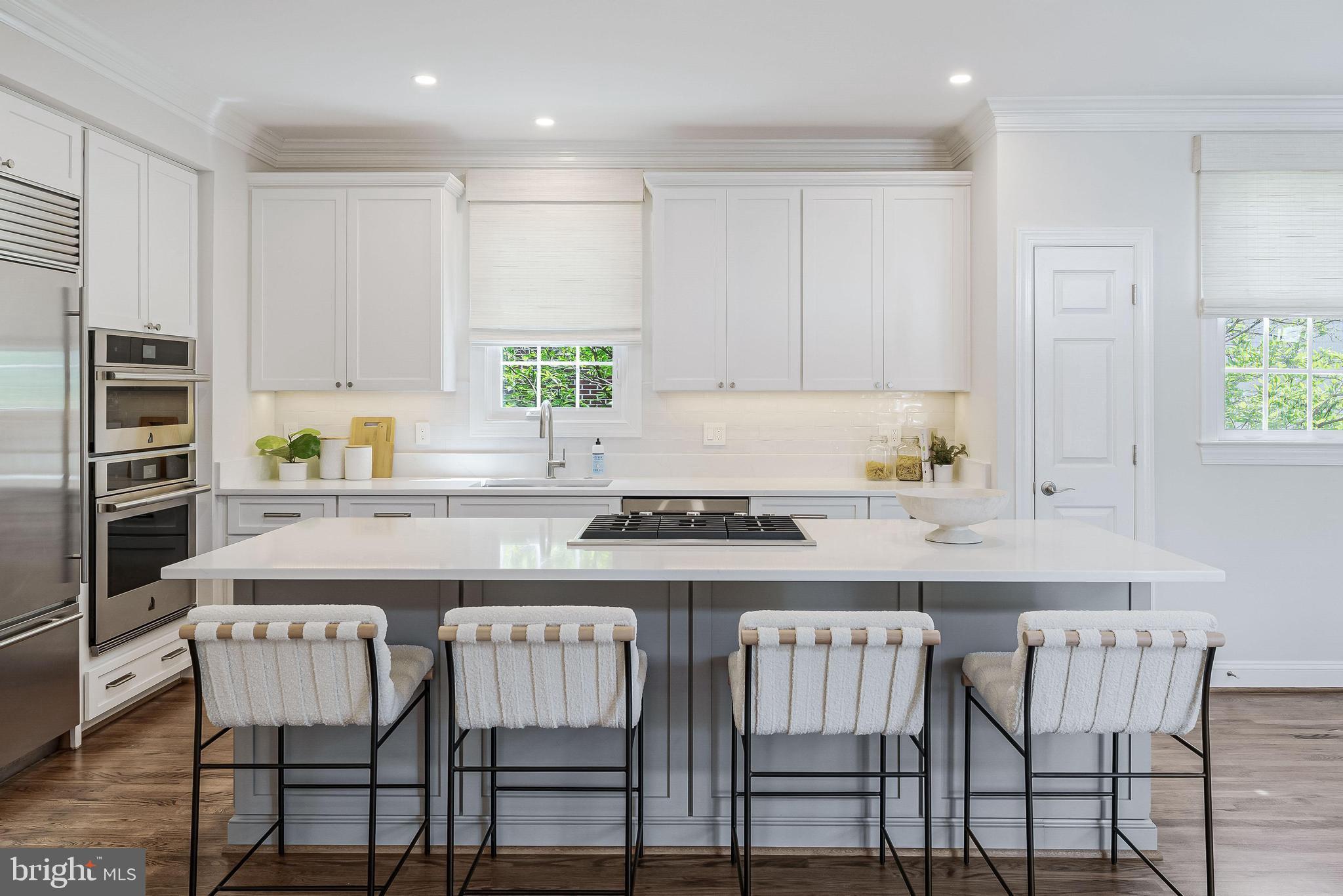 WEST MC LEAN - Residential