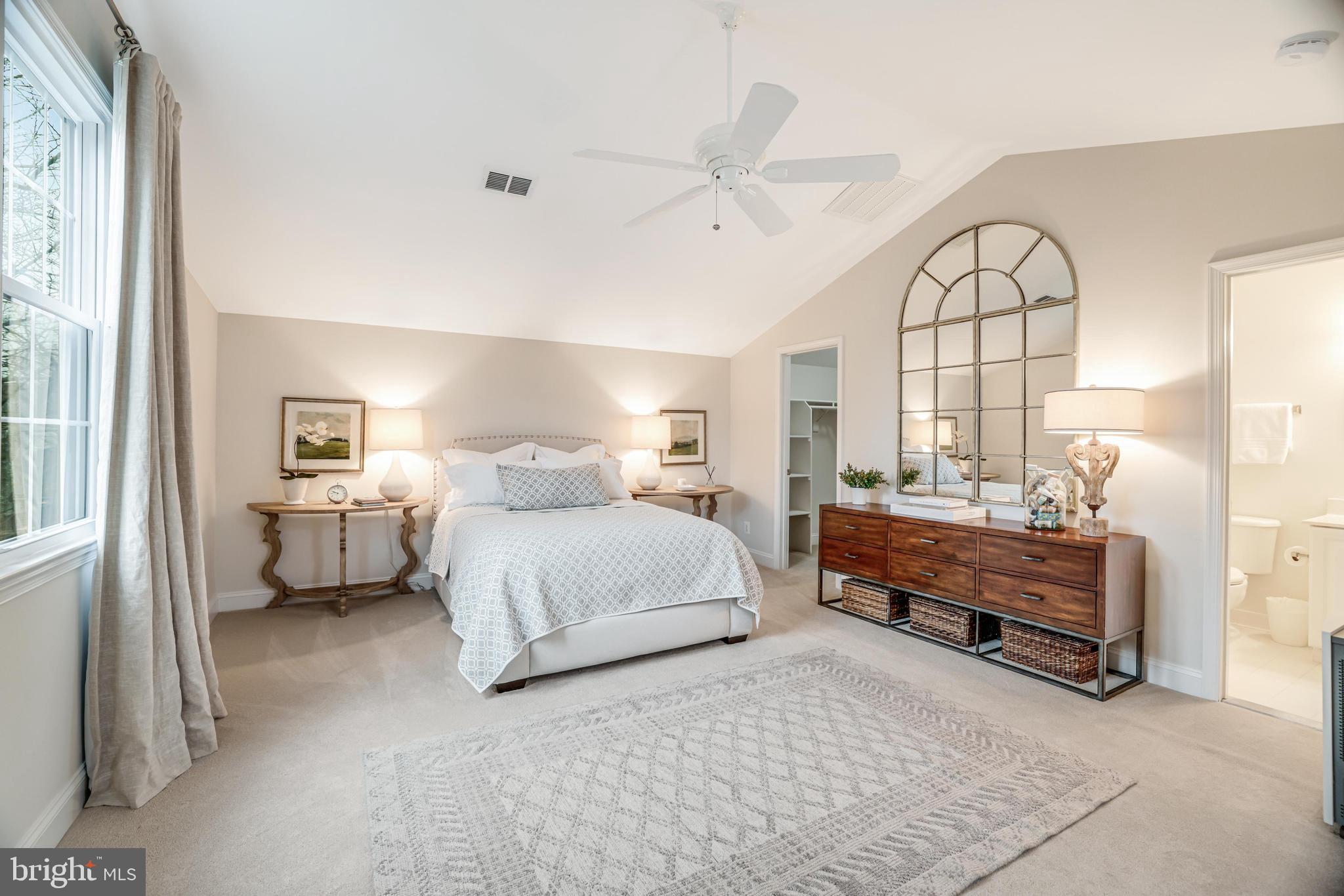 WEST MC LEAN - Residential