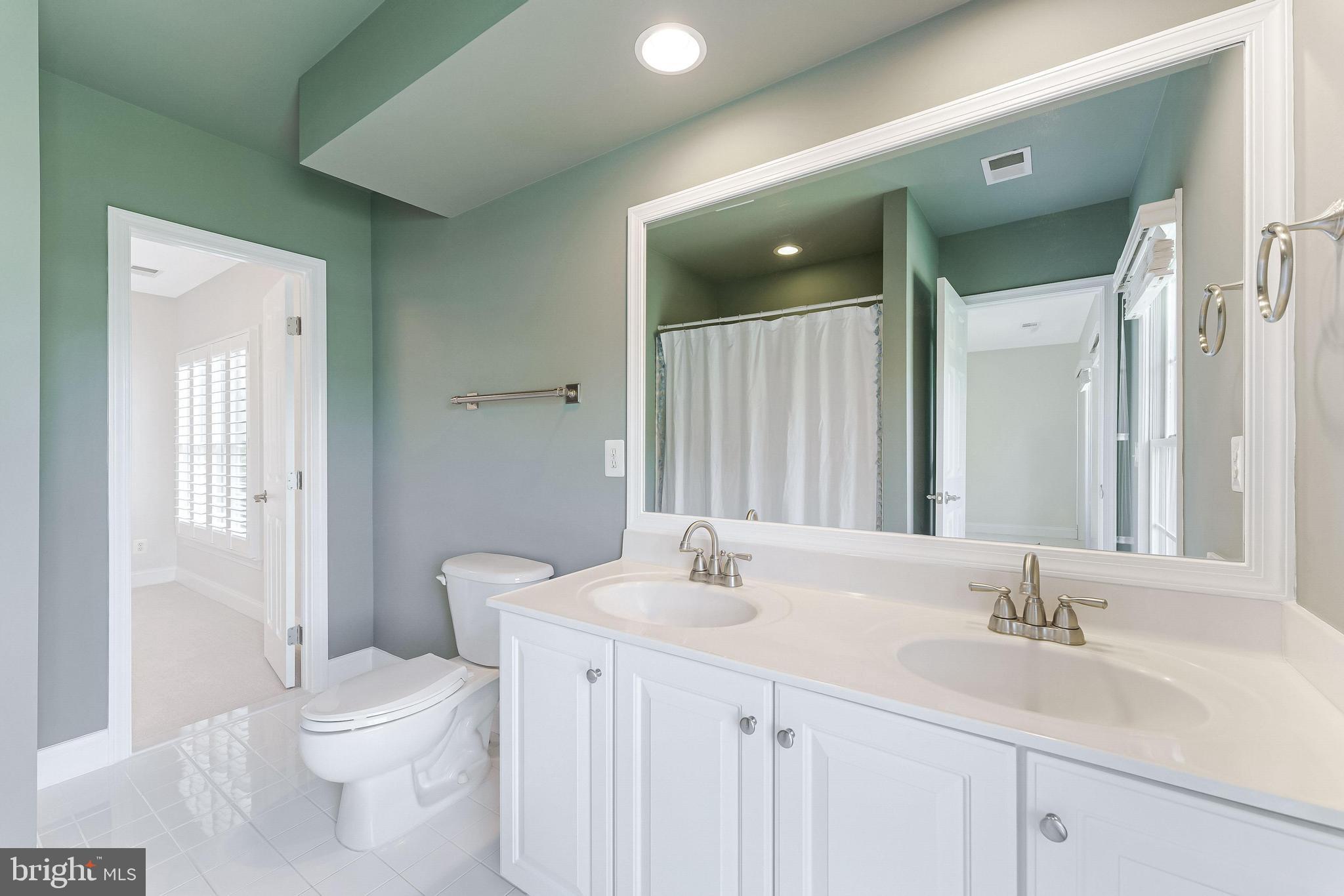 WEST MC LEAN - Residential