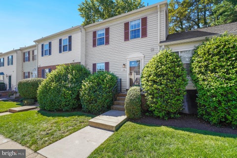 Photo of 186 Fairfield Drive, WARRENTON, VA 20186 (MLS # VAFQ2024074)