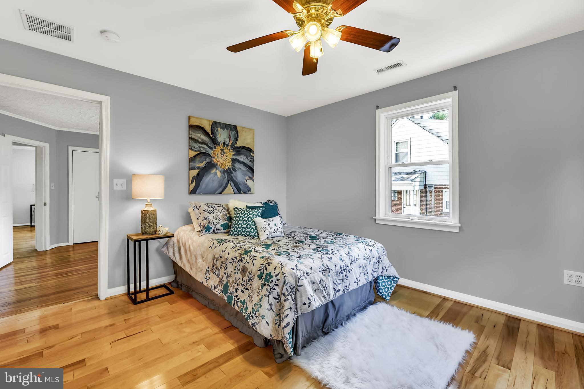 HILLENDALE PARK - Residential