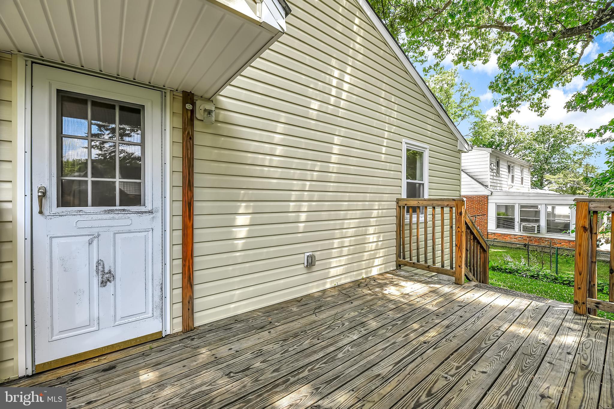 HILLENDALE PARK - Residential