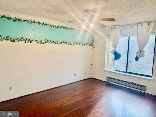 LEISURE WORLD - Residential