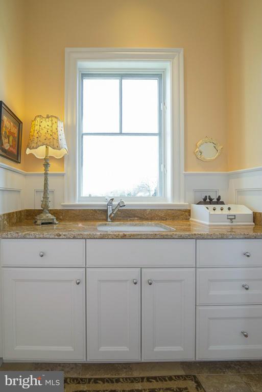 BACK BAY BEACH - Residential