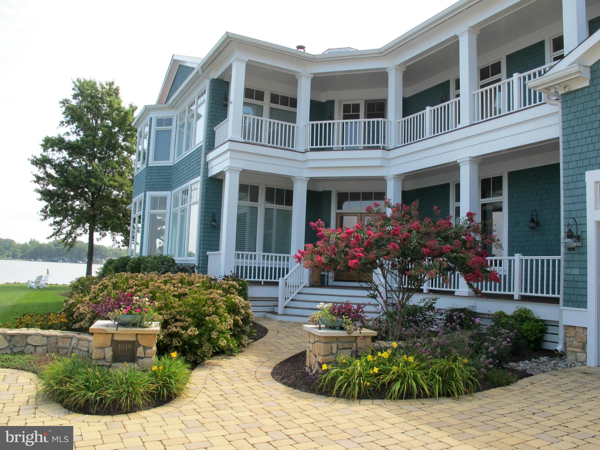 BACK BAY BEACH - Residential