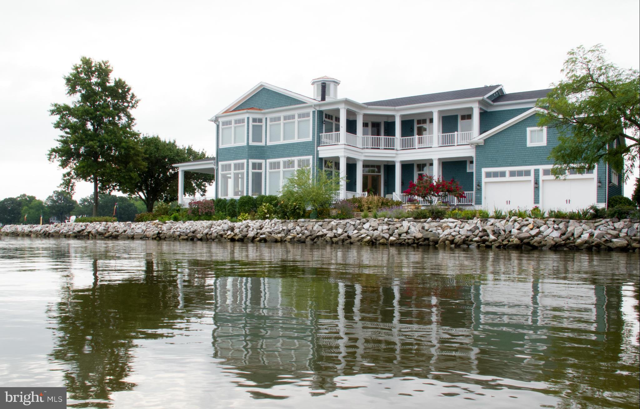 BACK BAY BEACH - Residential