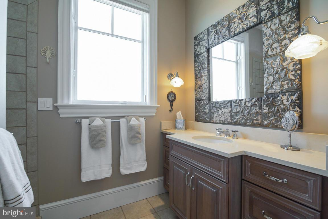 BACK BAY BEACH - Residential